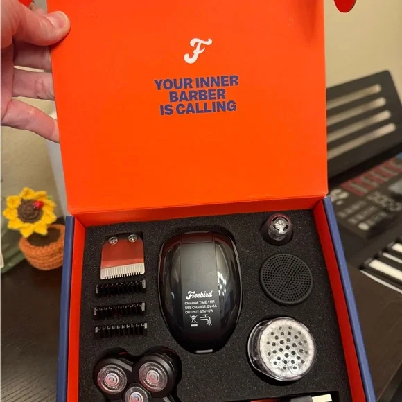 freebird Flex Series Shaving Kit - Electric Rotary Men’s Shaver New - Picture 10 of 10